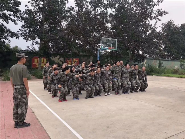 [昆山國防園軍事拓展基地]+軍事拓展一日活動(dòng)